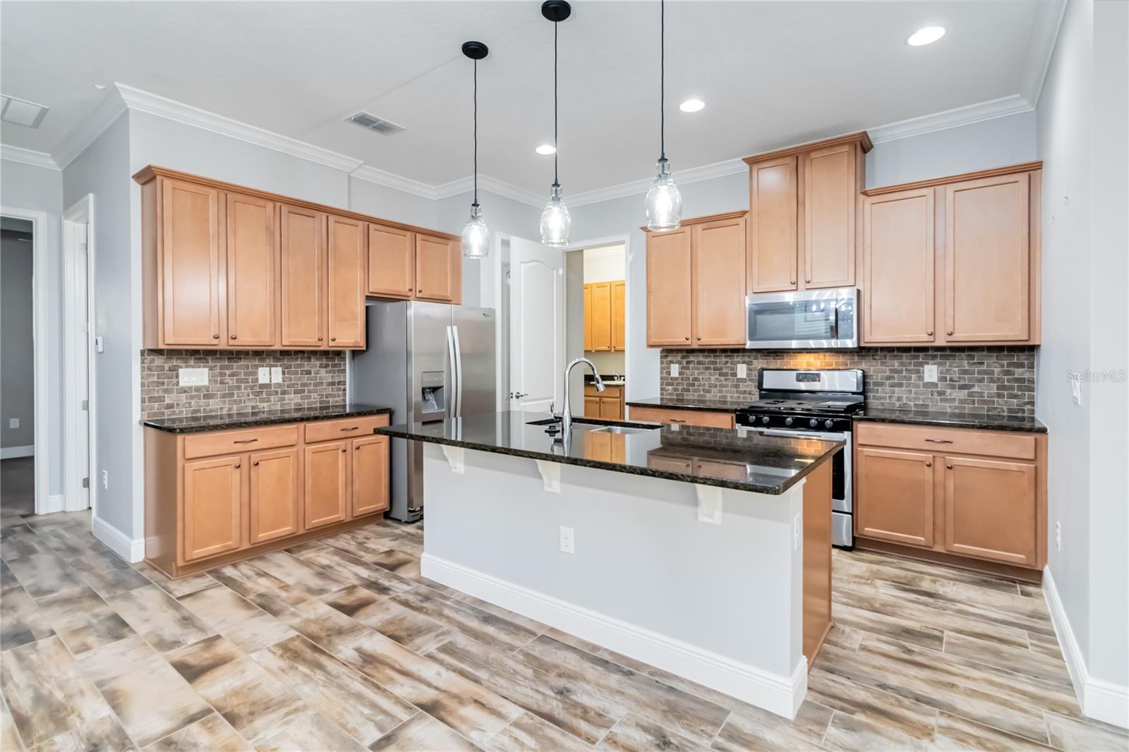 2482 YELLOW BRICK RD, ST CLOUD, FL, 34772