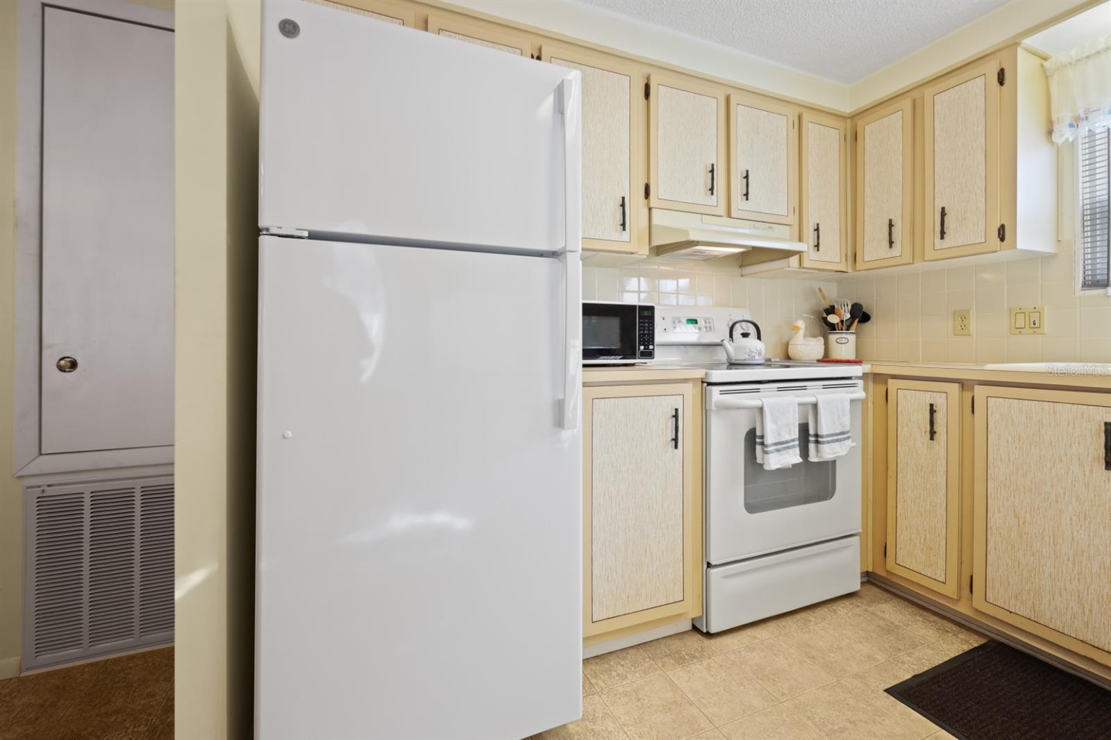 2100 KINGS HWY #648, PORT CHARLOTTE, FL, 33980