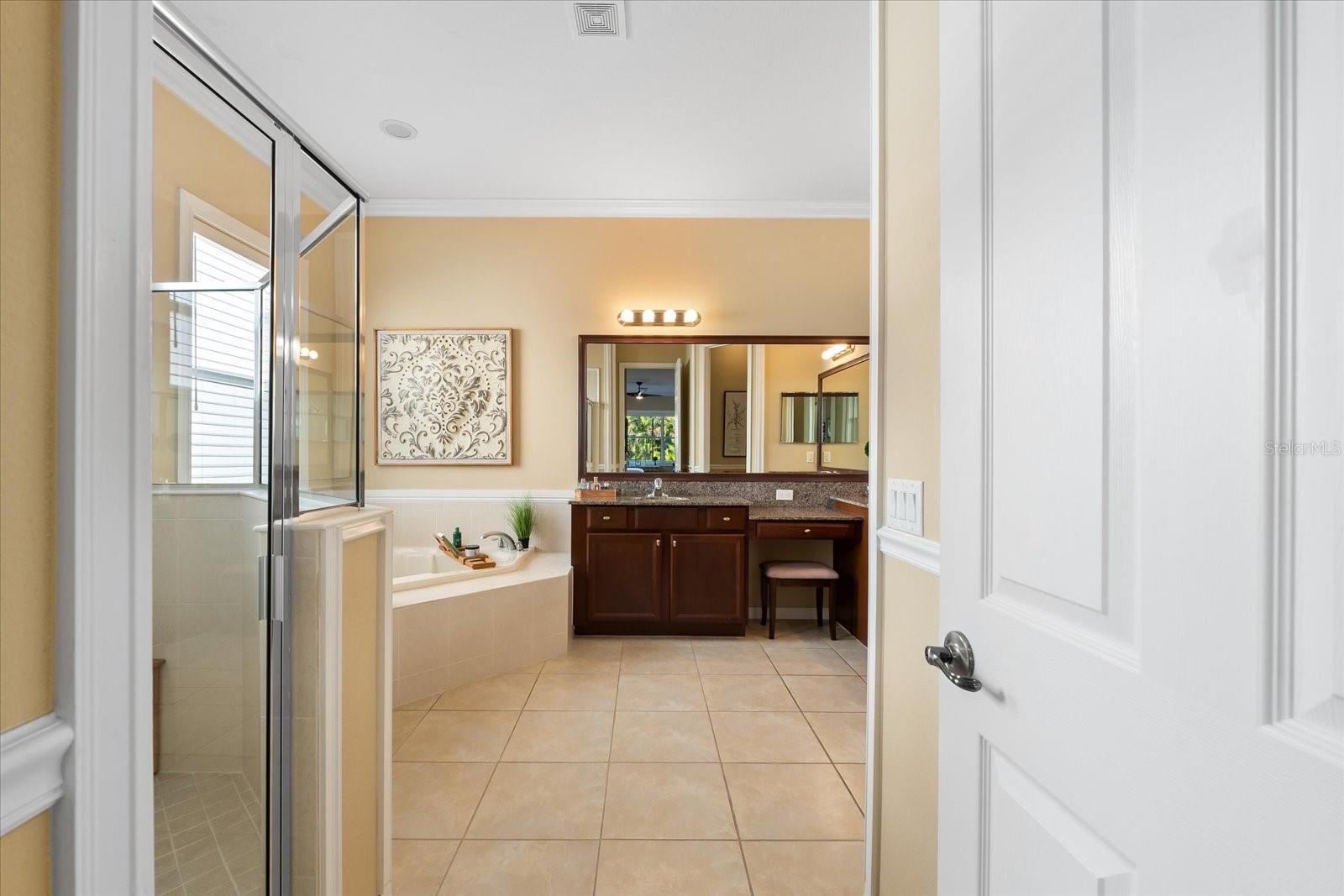 6614 38TH ST E, SARASOTA, FL, 34243