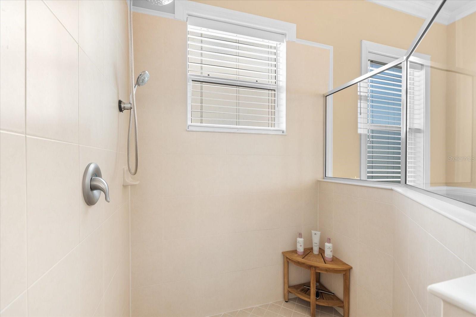 6614 38TH ST E, SARASOTA, FL, 34243