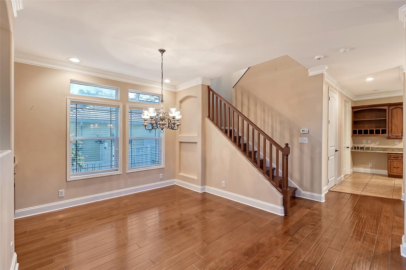 1732 HILLVIEW ST, SARASOTA, FL, 34239