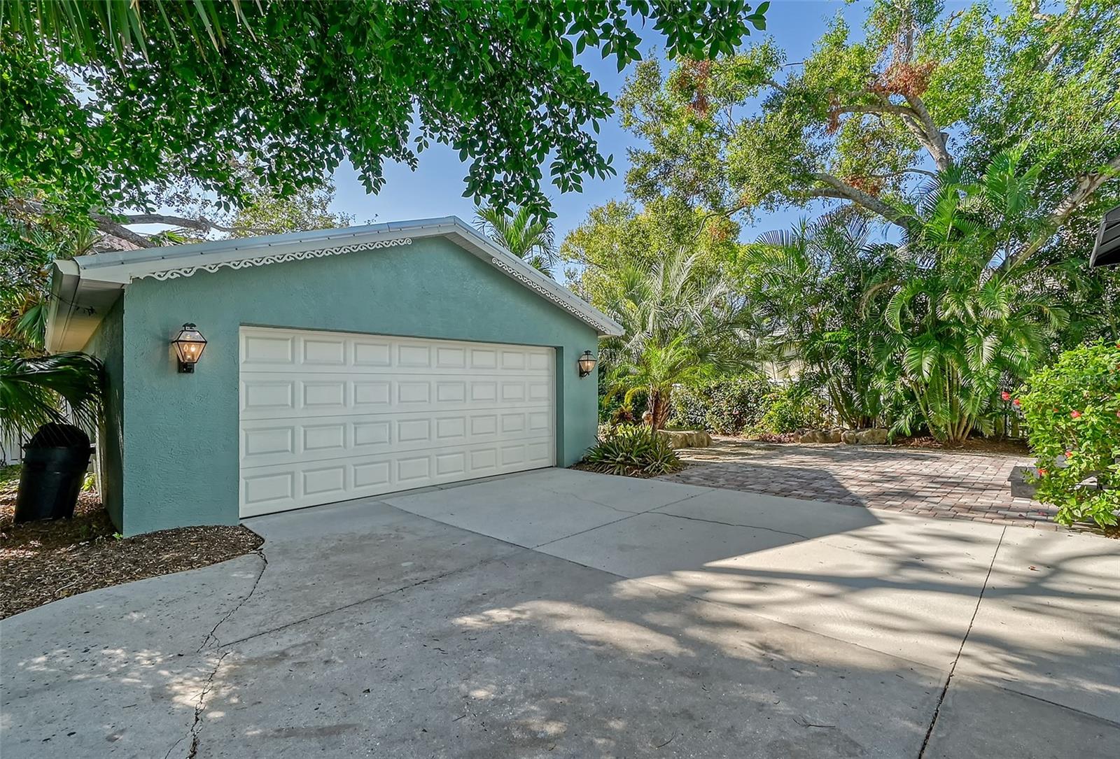 1732 HILLVIEW ST, SARASOTA, FL, 34239