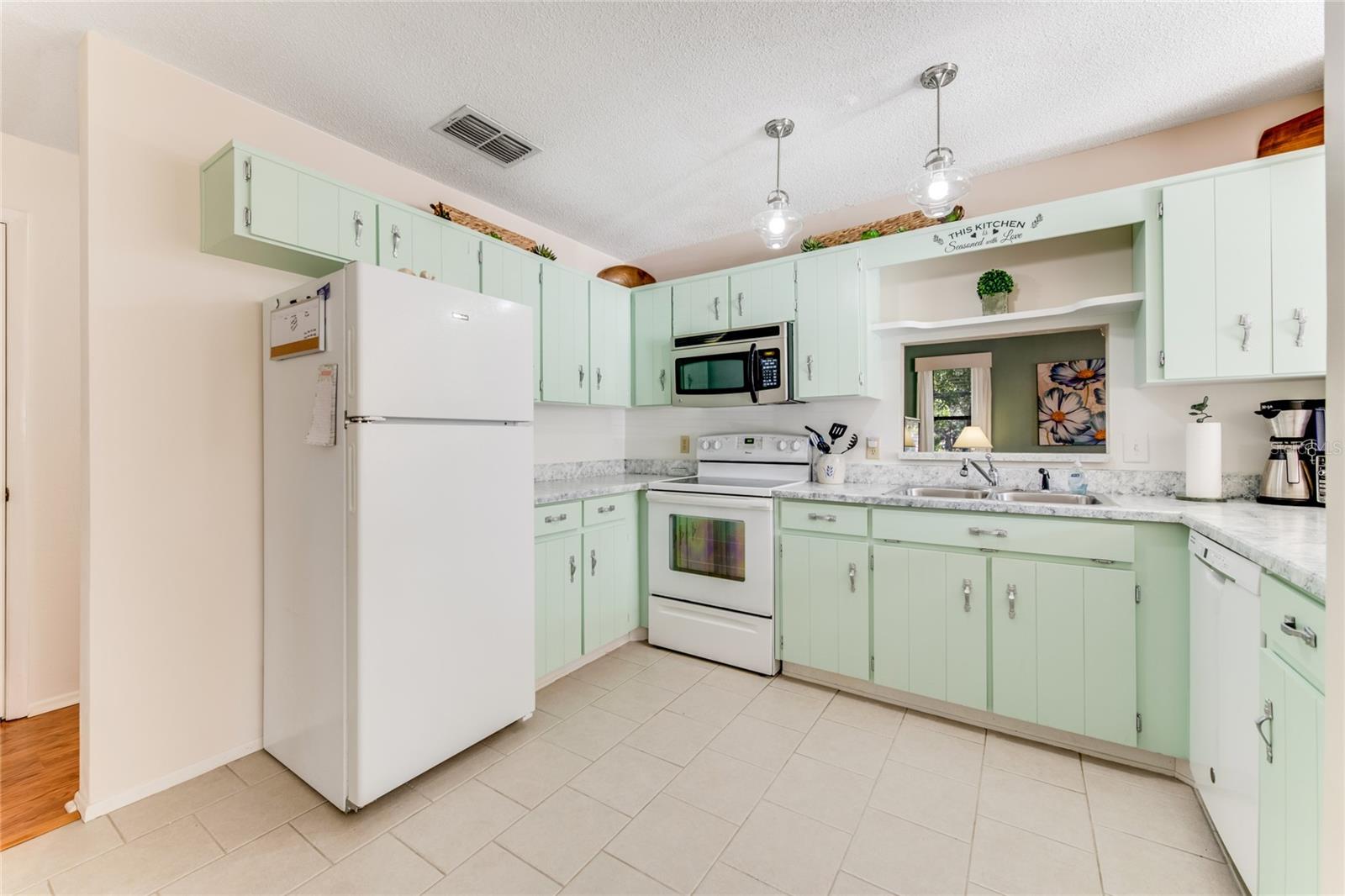 12 LAKEPOINT CIR, PORT ORANGE, FL, 32128