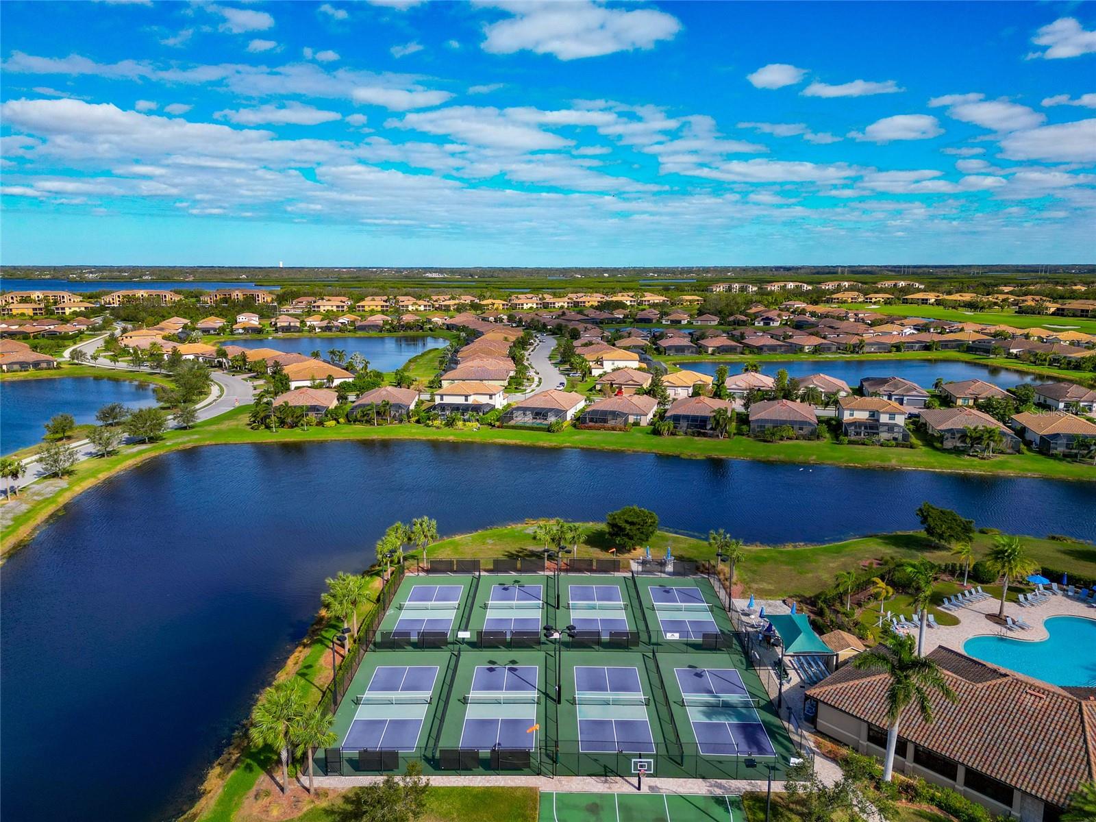 6720 WILD LAKE TER, BRADENTON, FL, 34212