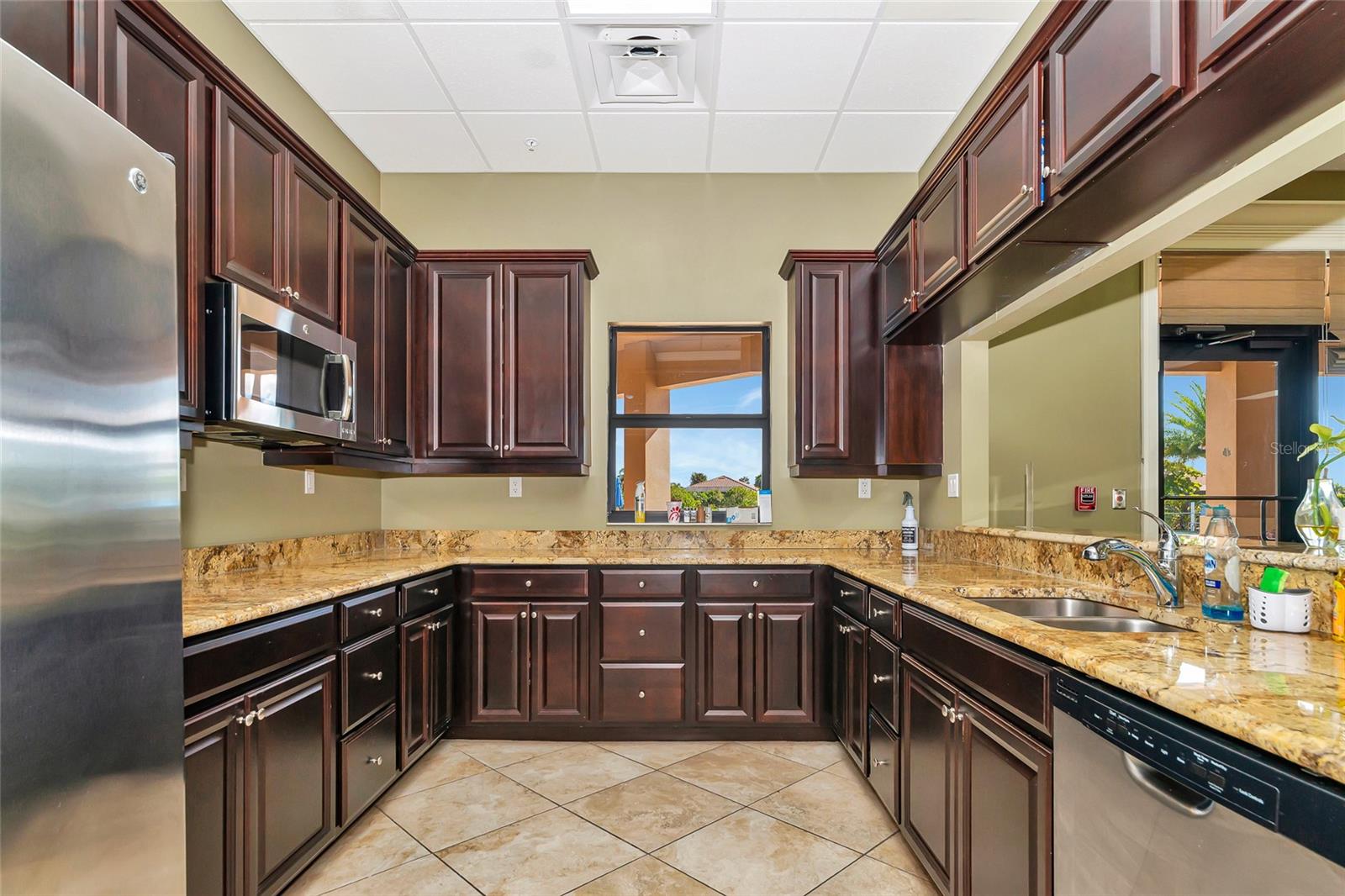 6720 WILD LAKE TER, BRADENTON, FL, 34212