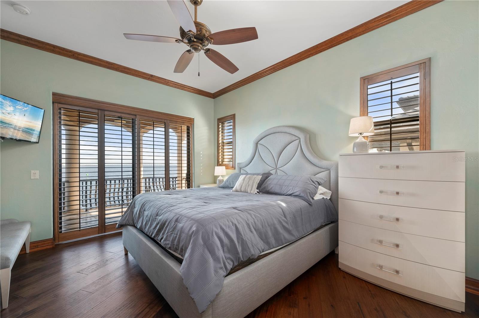 2102 PALM TREE DR, PUNTA GORDA, FL, 33950