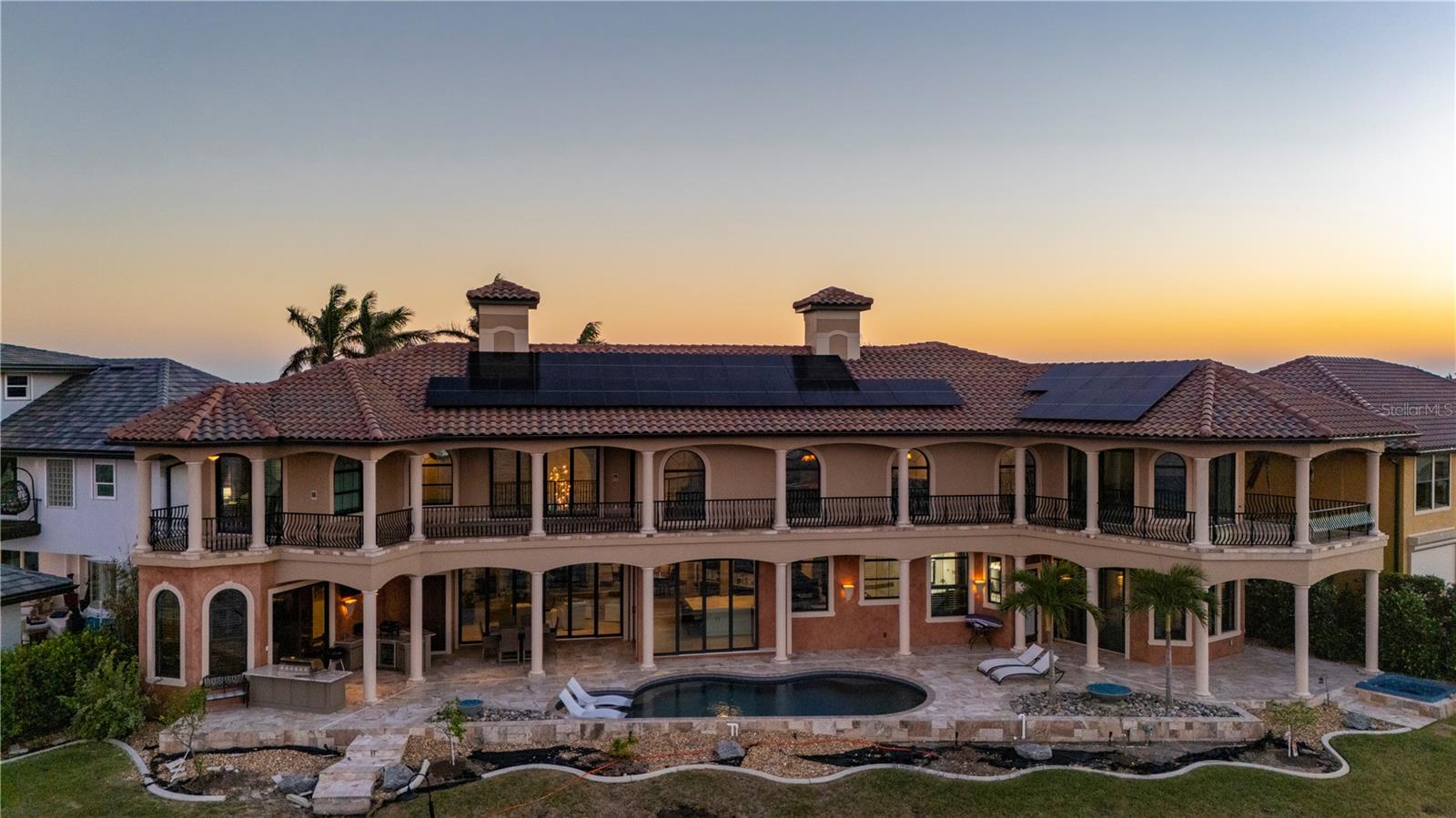 2102 PALM TREE DR, PUNTA GORDA, FL, 33950