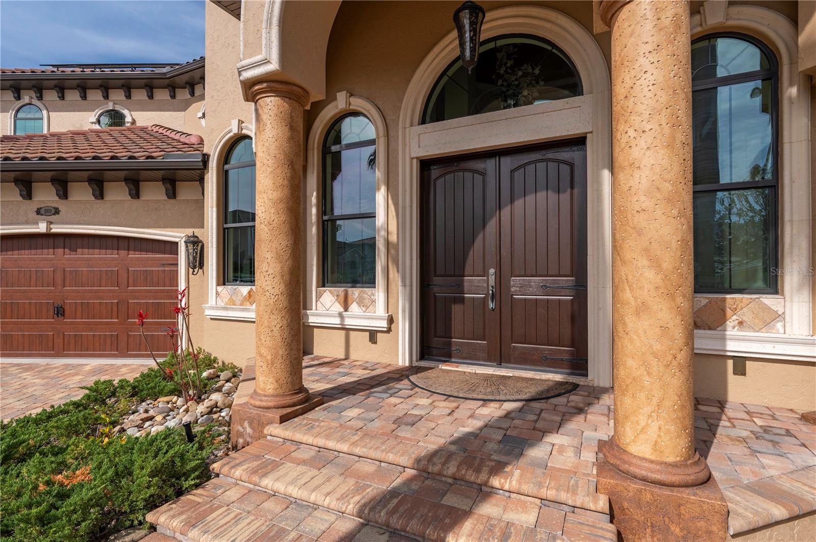 2102 PALM TREE DR, PUNTA GORDA, FL, 33950