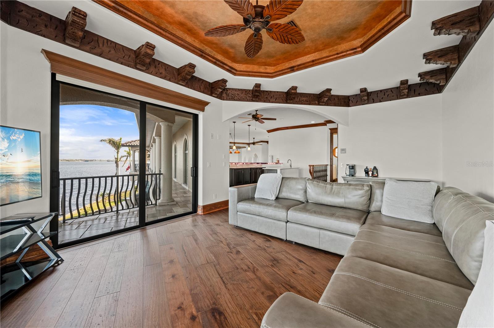 2102 PALM TREE DR, PUNTA GORDA, FL, 33950