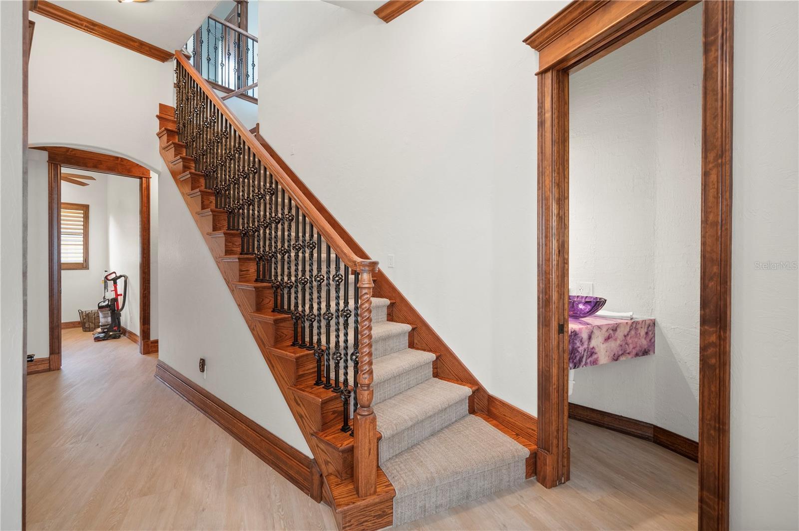 2102 PALM TREE DR, PUNTA GORDA, FL, 33950