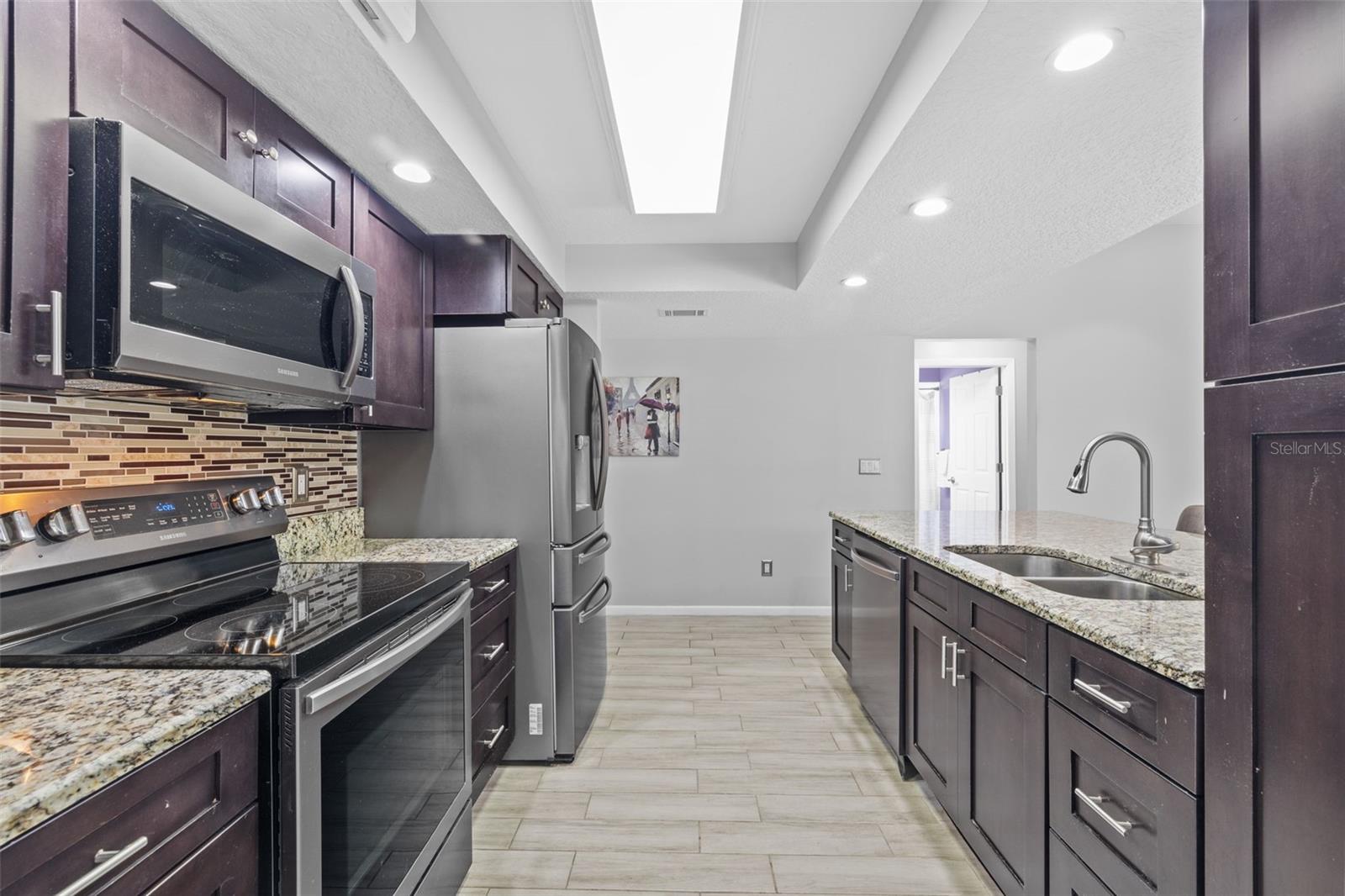 1932 BRAINERD CT, LUTZ, FL, 33549