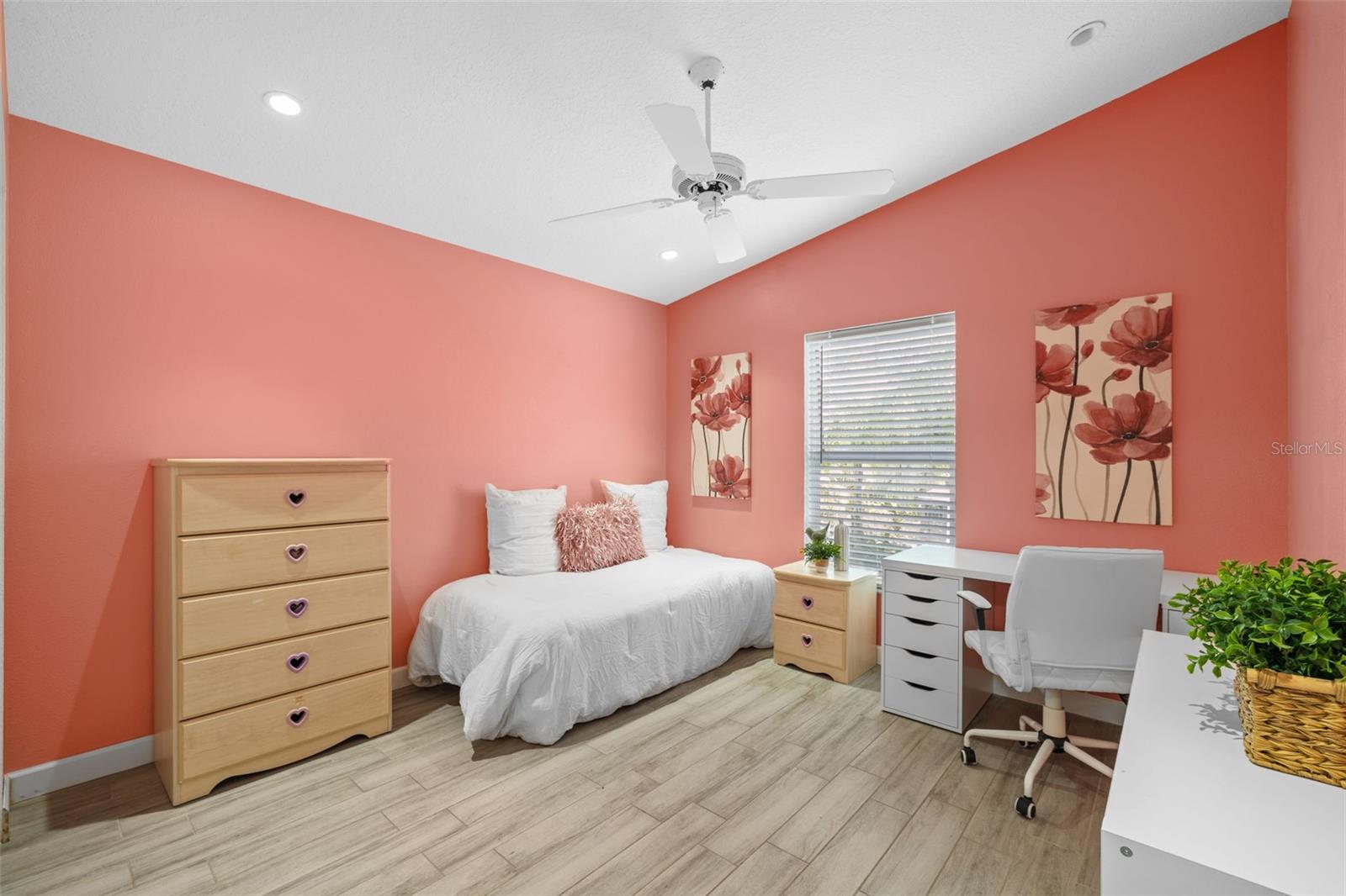 1932 BRAINERD CT, LUTZ, FL, 33549
