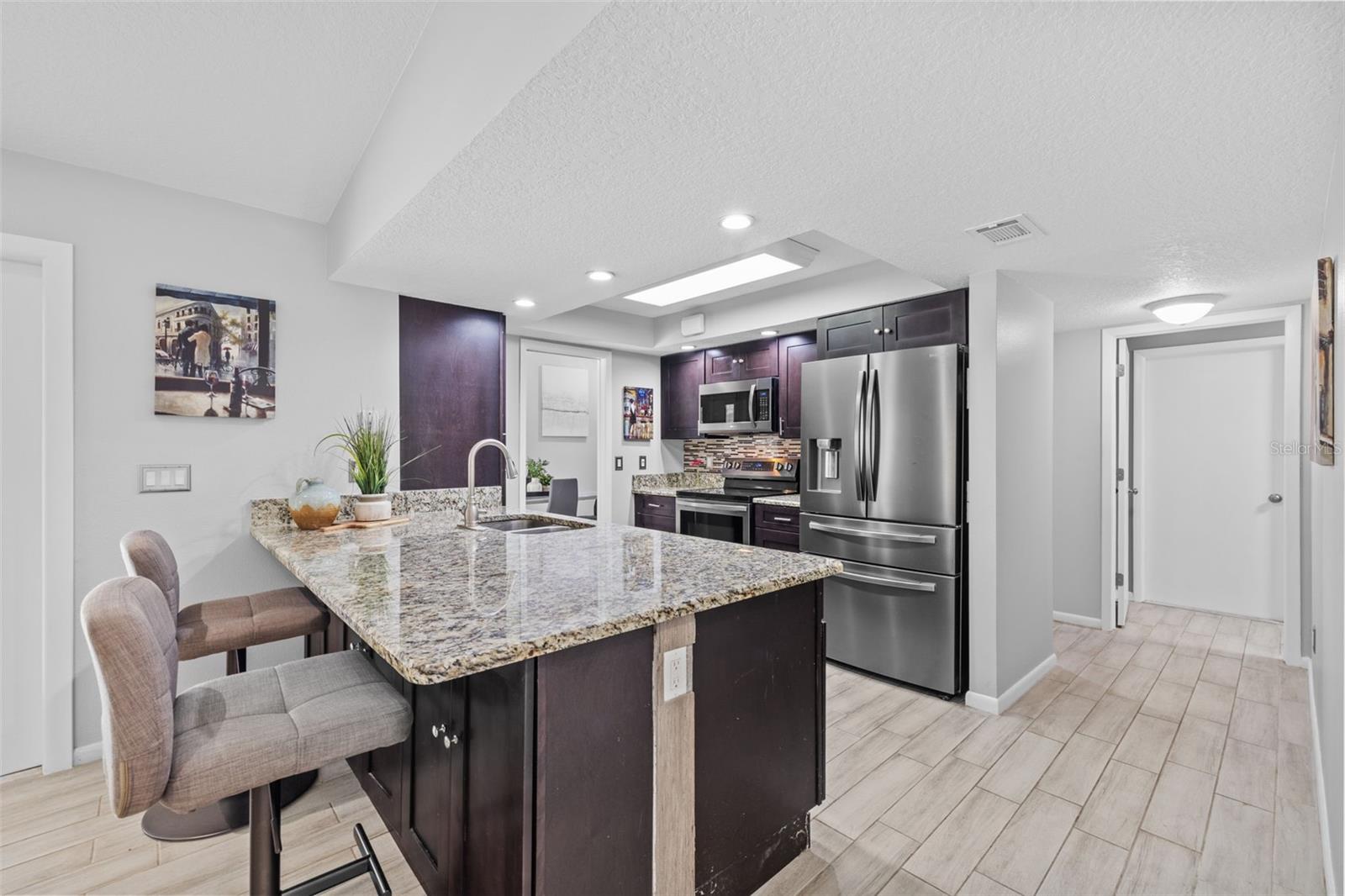 1932 BRAINERD CT, LUTZ, FL, 33549