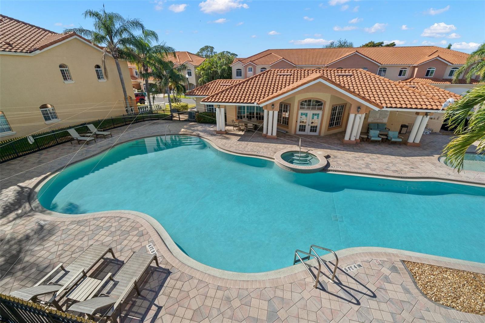 6321 VISTA VERDE DR E, ST PETERSBURG, FL, 33707