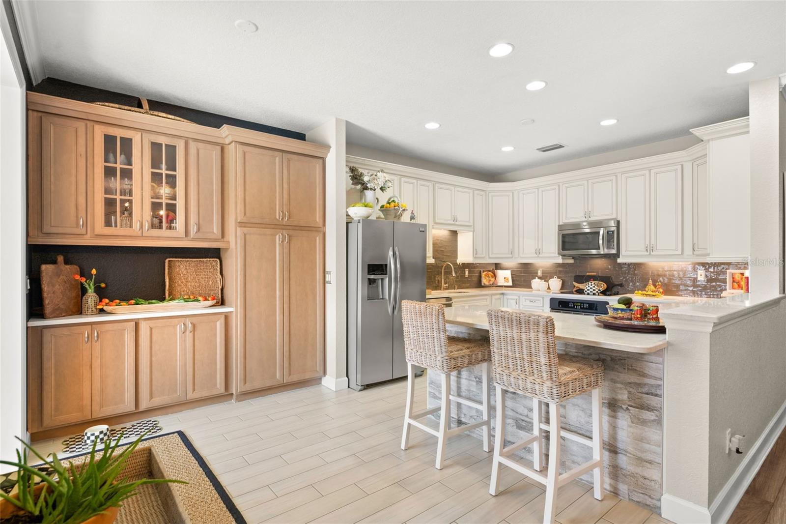 6321 VISTA VERDE DR E, ST PETERSBURG, FL, 33707
