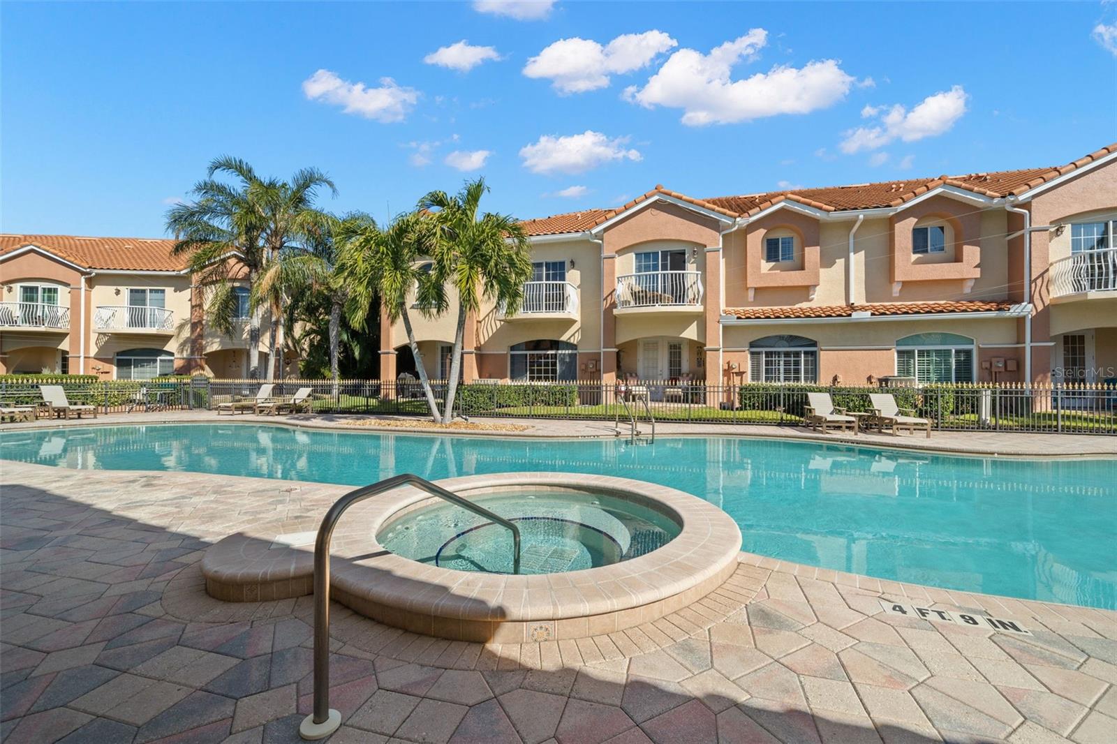 6321 VISTA VERDE DR E, ST PETERSBURG, FL, 33707