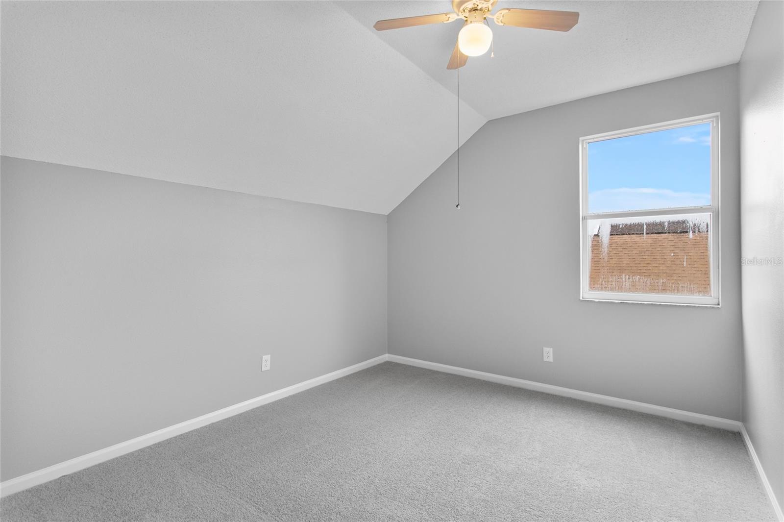 2546 WOODS EDGE CIR, ORLANDO, FL, 32817