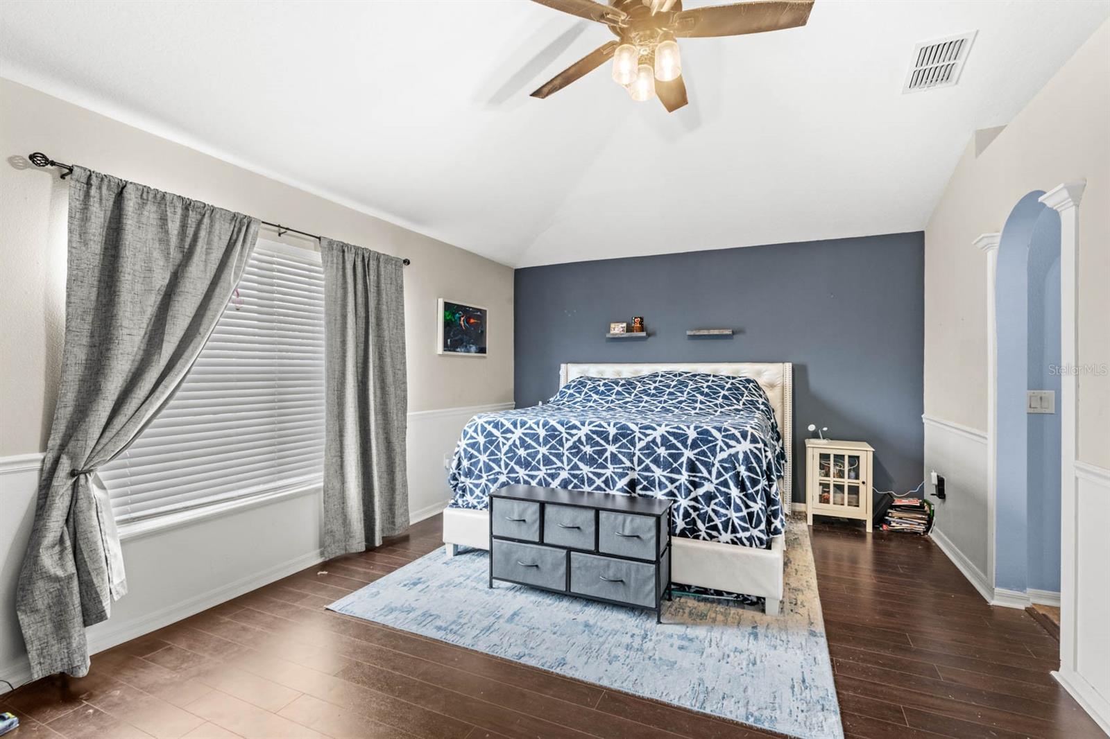 800 DAYBREAK DR, FRUITLAND PARK, FL, 34731
