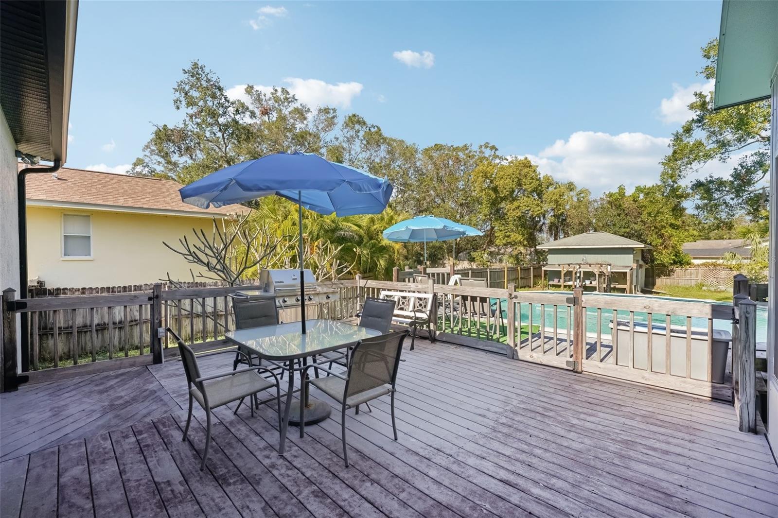 211 ARLINGTON AVE E, OLDSMAR, FL, 34677