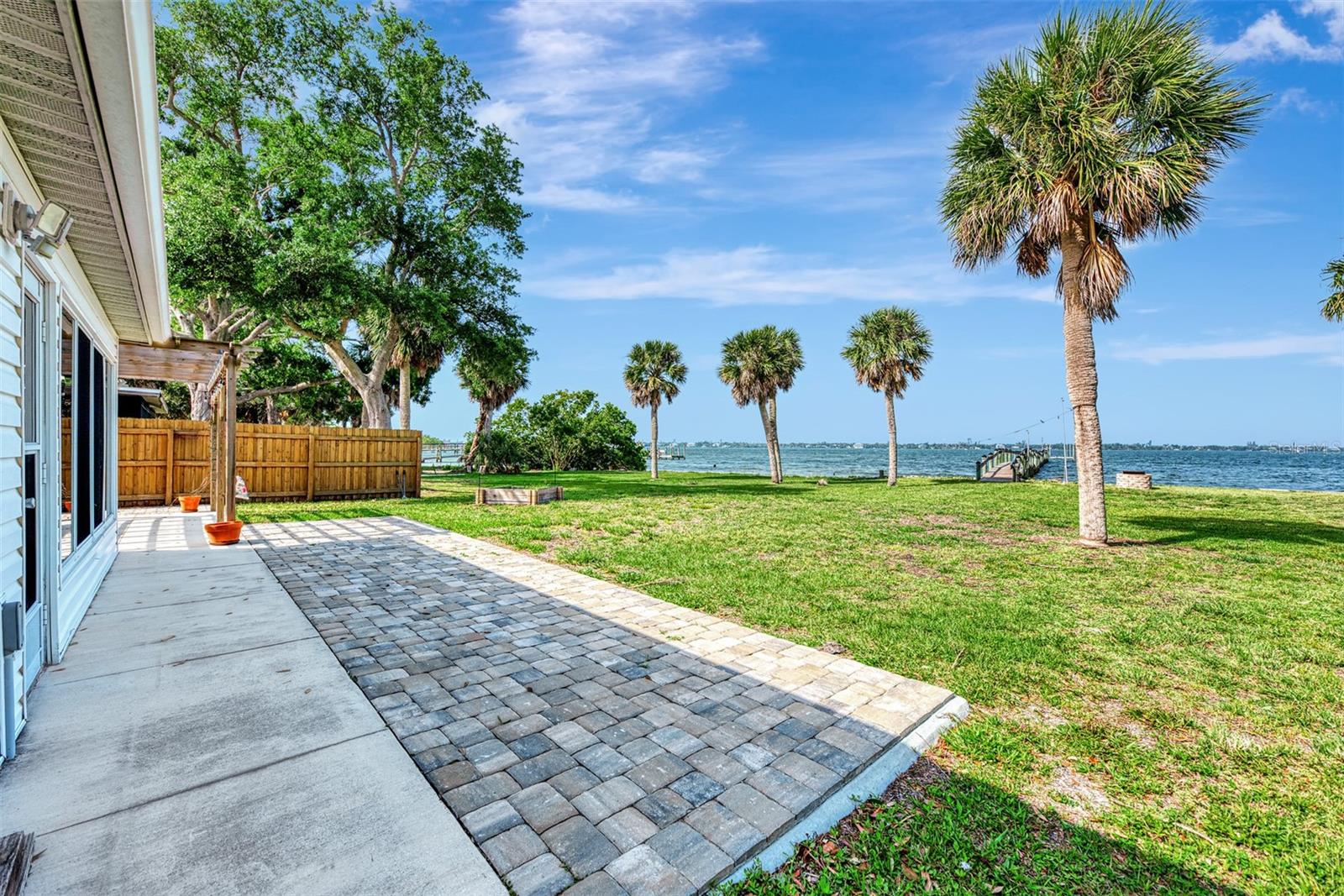 138 WINSON AVE, ENGLEWOOD, FL, 34223