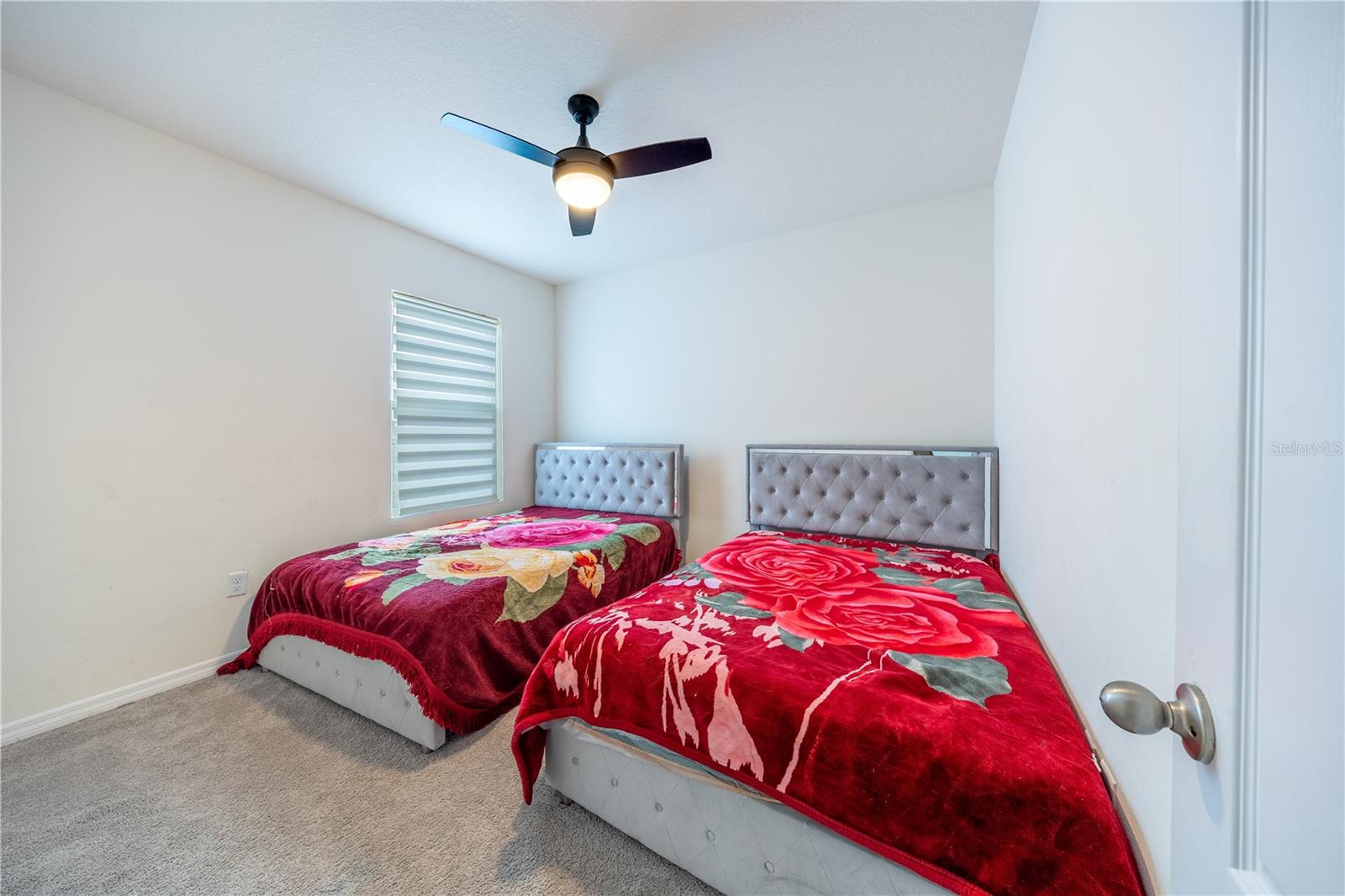 1083 CASCADE DR, DAVENPORT, FL, 33837