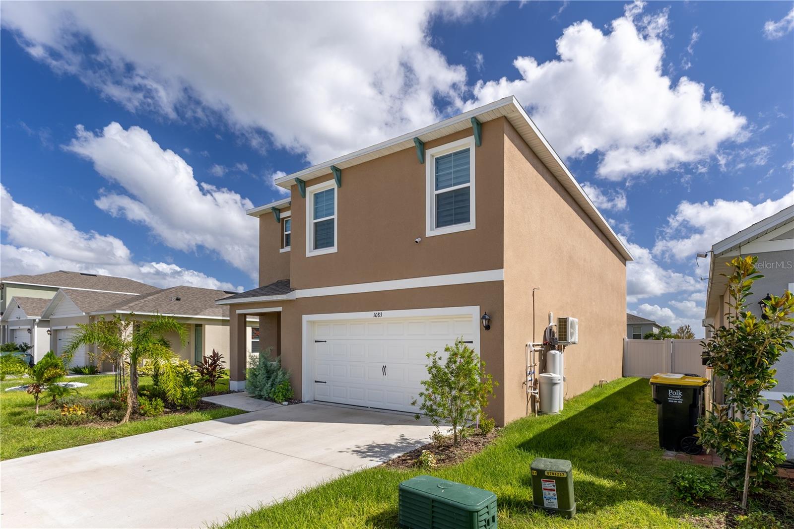 1083 CASCADE DR, DAVENPORT, FL, 33837
