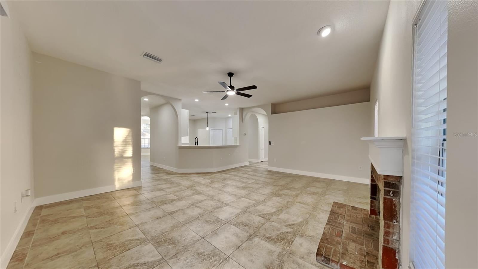 7404 MINT JULEP DR, RIVERVIEW, FL, 33569