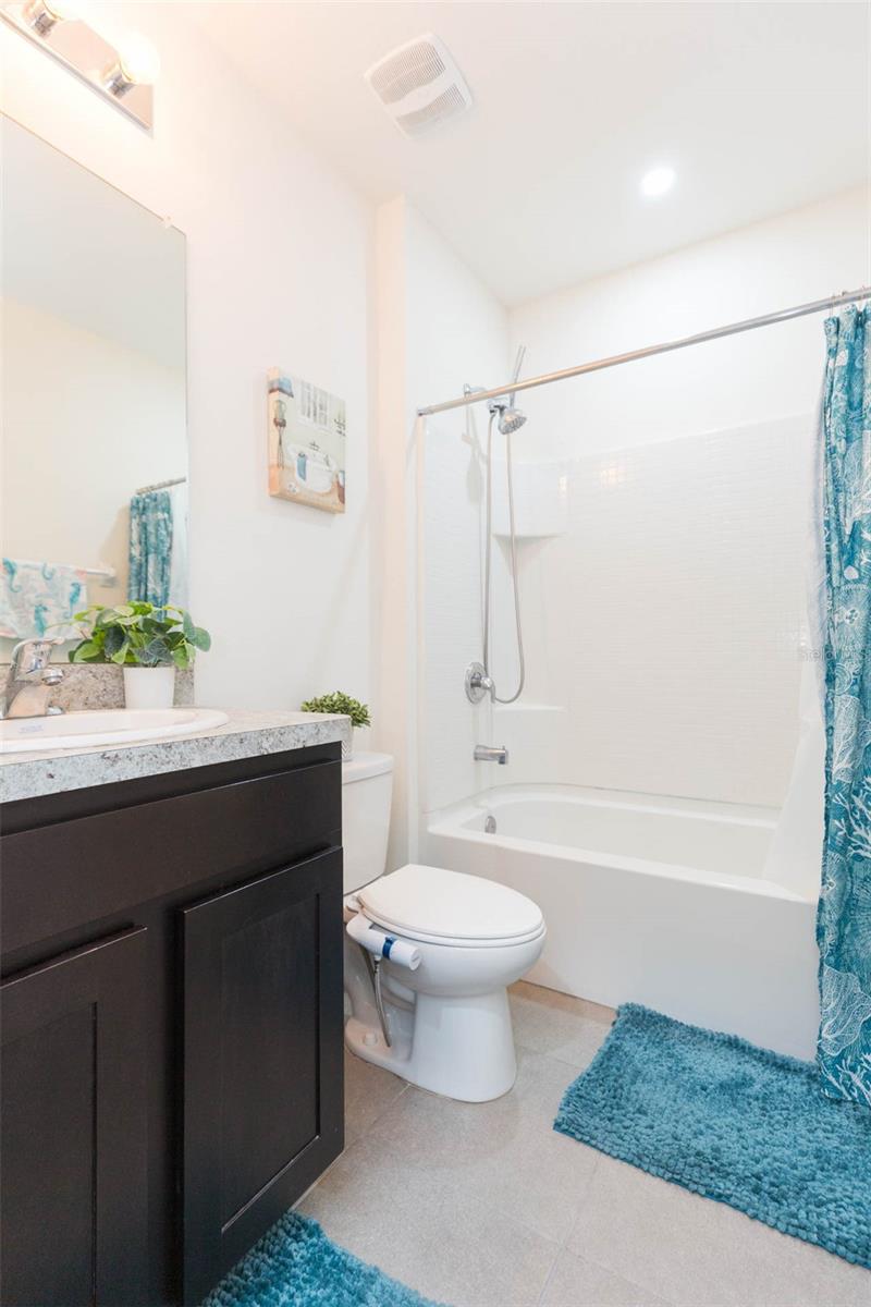 604 DIAMOND RIDGE RD, SEFFNER, FL, 33584