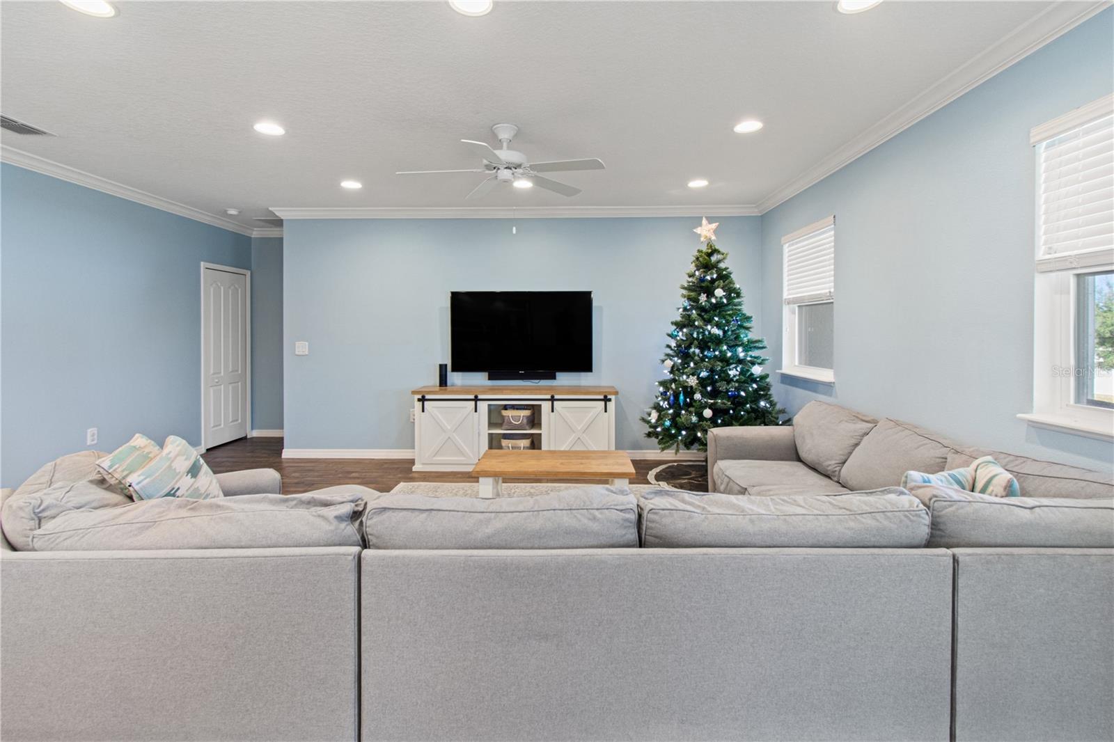 209 FLATWOODS LOOP, DAVENPORT, FL, 33837