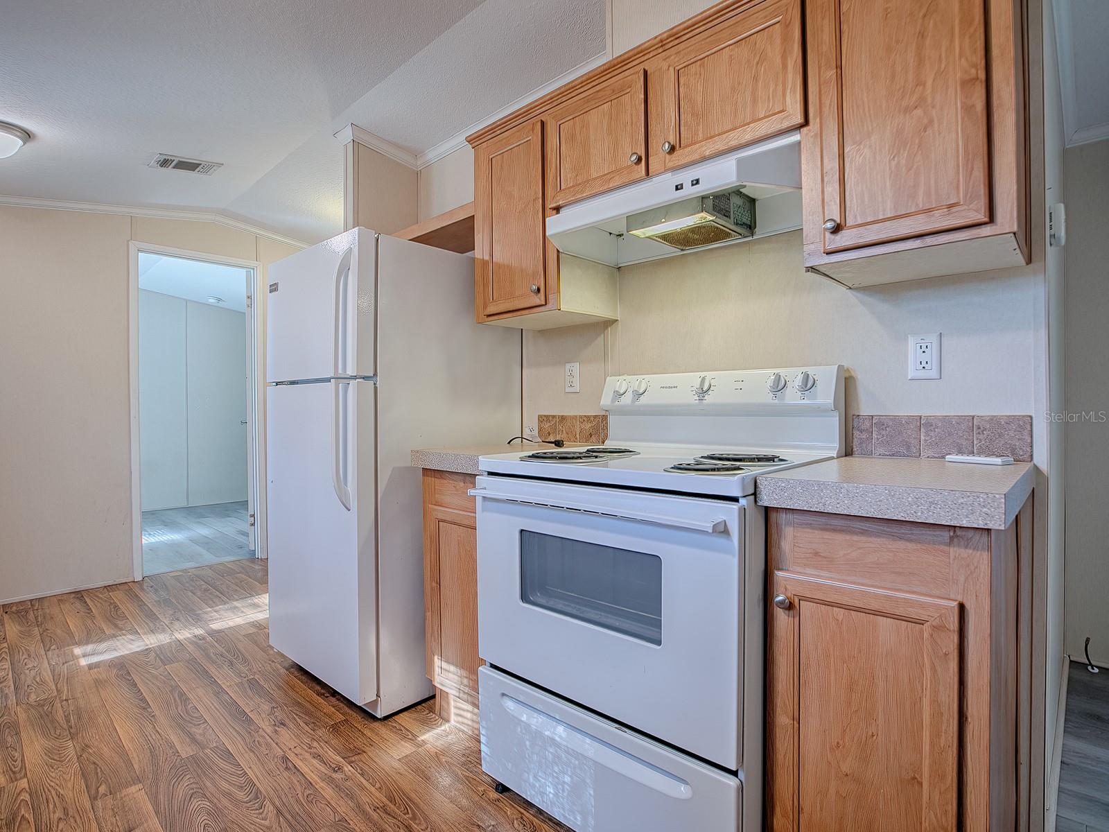9454 CR 647N, BUSHNELL, FL, 33513