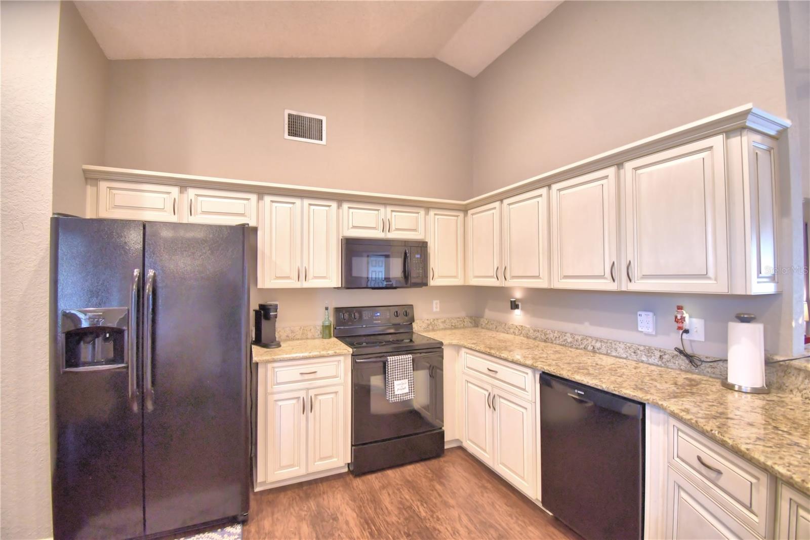 7991 APPLE BLOSSOM DR, LAKELAND, FL, 33810