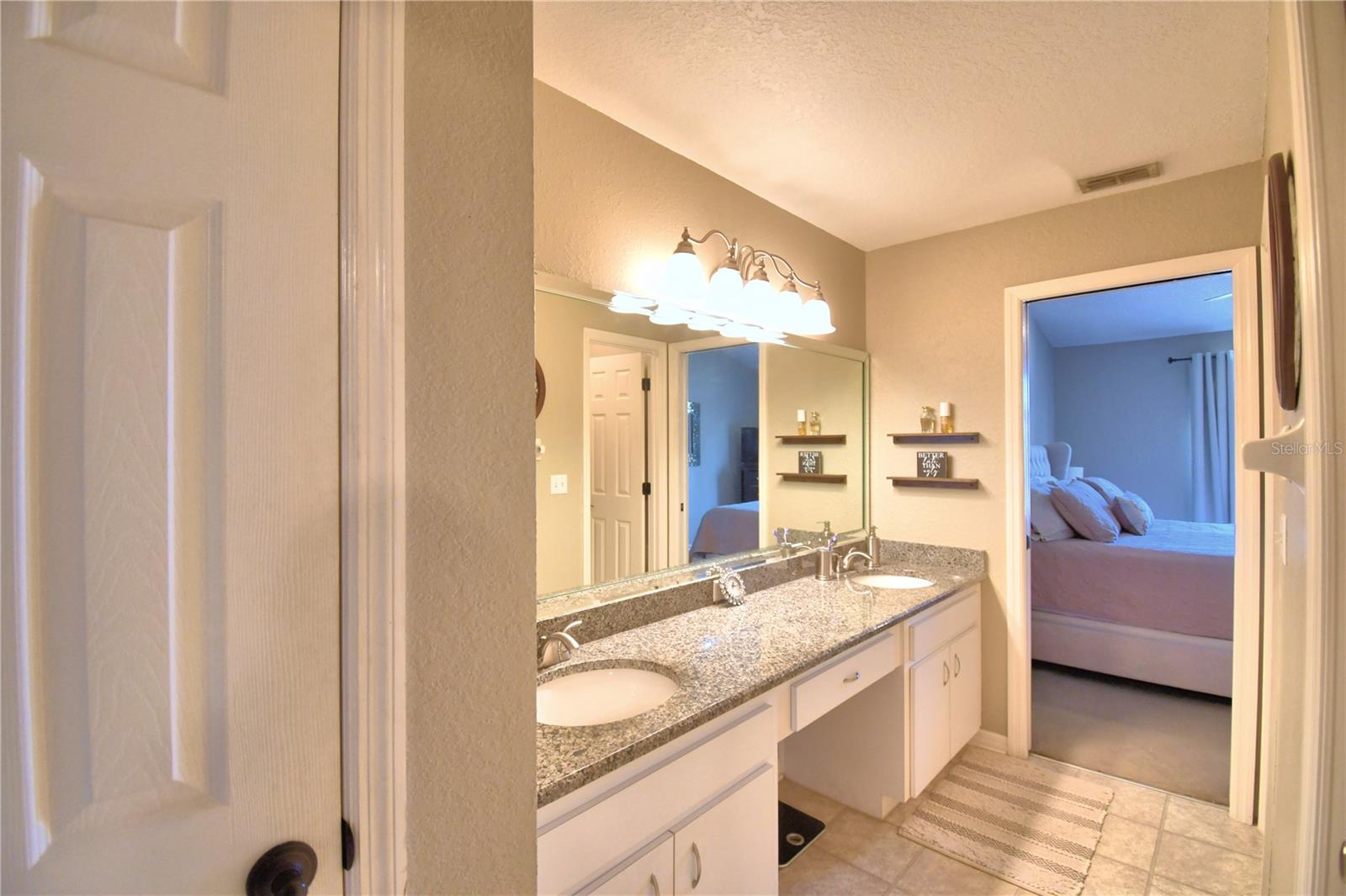 7991 APPLE BLOSSOM DR, LAKELAND, FL, 33810