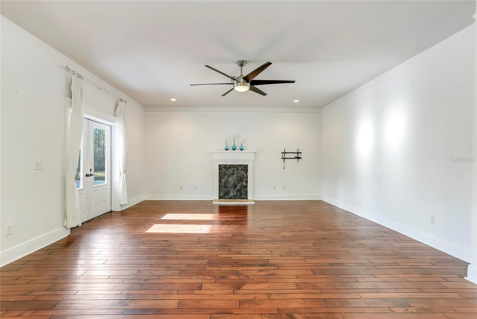 153 ASHBY COVE LN, NEW SMYRNA BEACH, FL, 32168