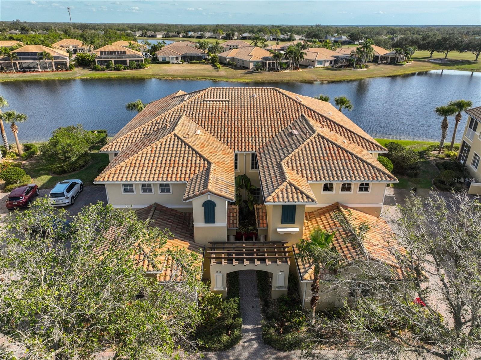 1348 EMERALD DUNES DR, SUN CITY CENTER, FL, 33573