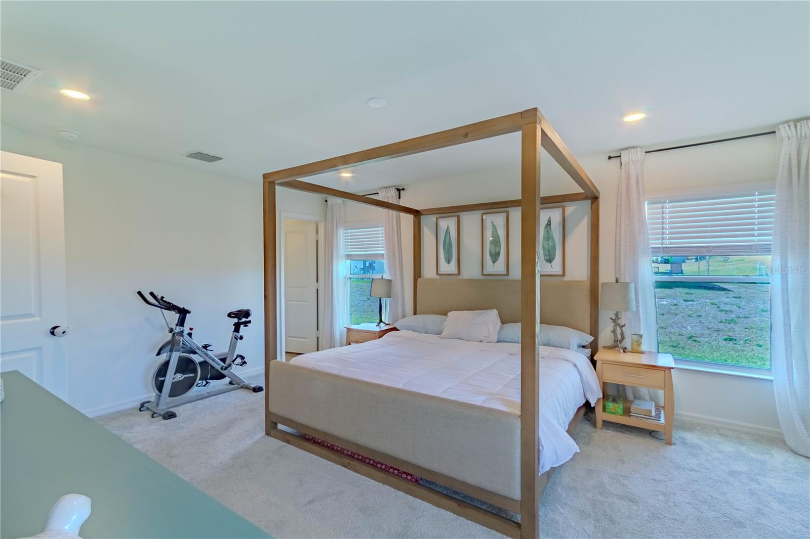 2030 FICUS ST, MASCOTTE, FL, 34753
