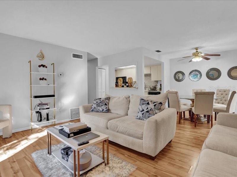 5865 LA COSTA DR #216, ORLANDO, FL, 32807