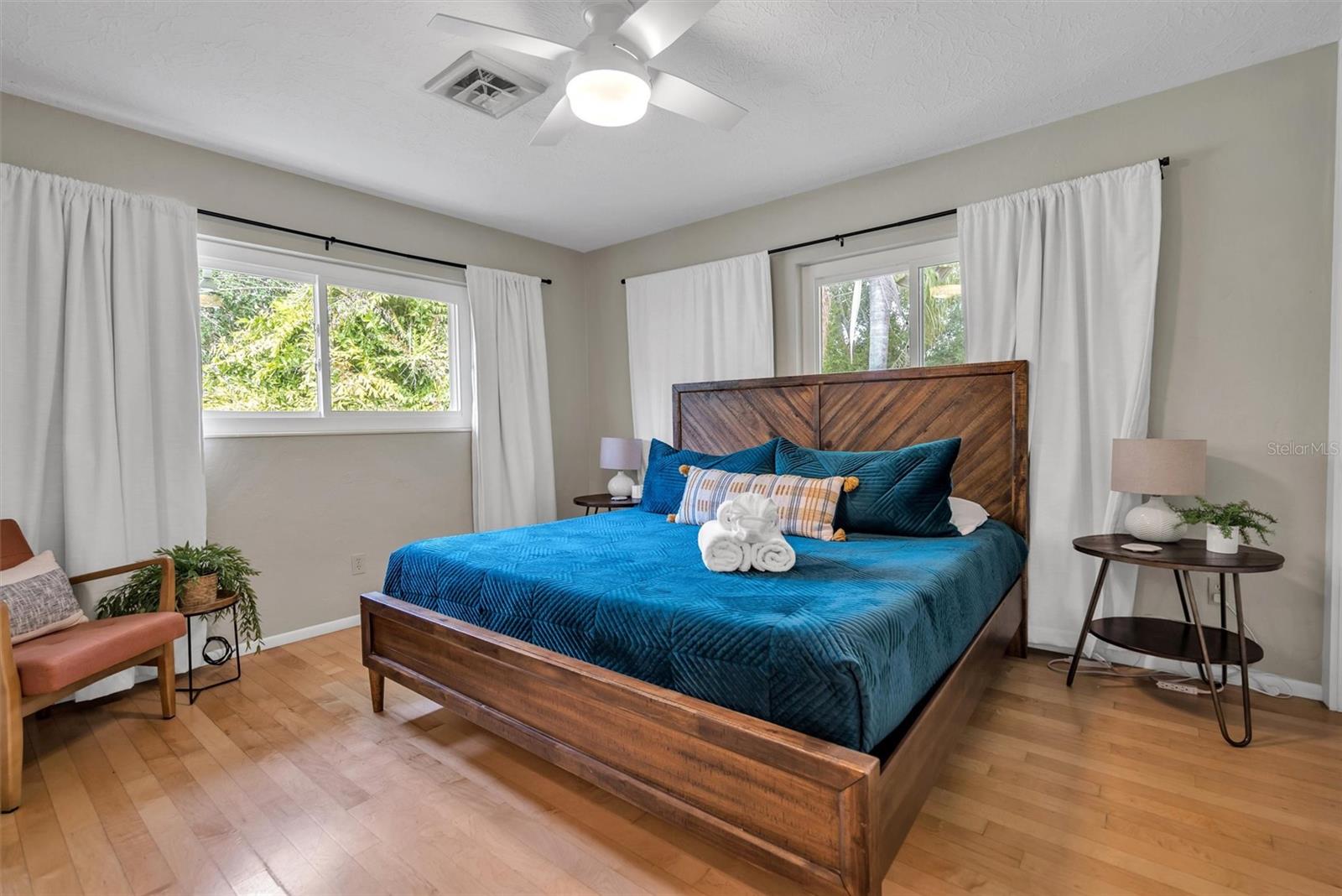 7739 WESTMORELAND DR, SARASOTA, FL, 34243