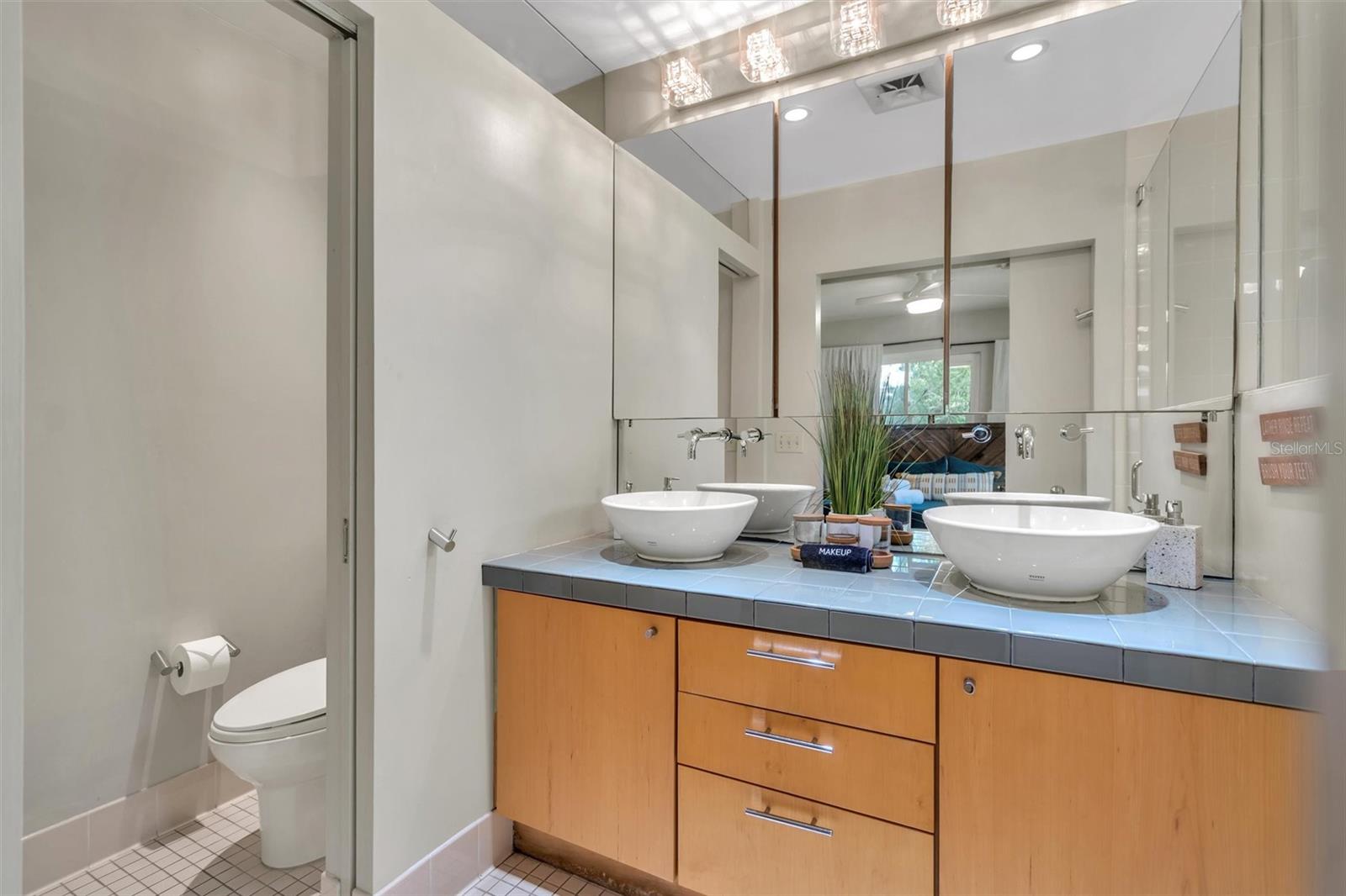 7739 WESTMORELAND DR, SARASOTA, FL, 34243