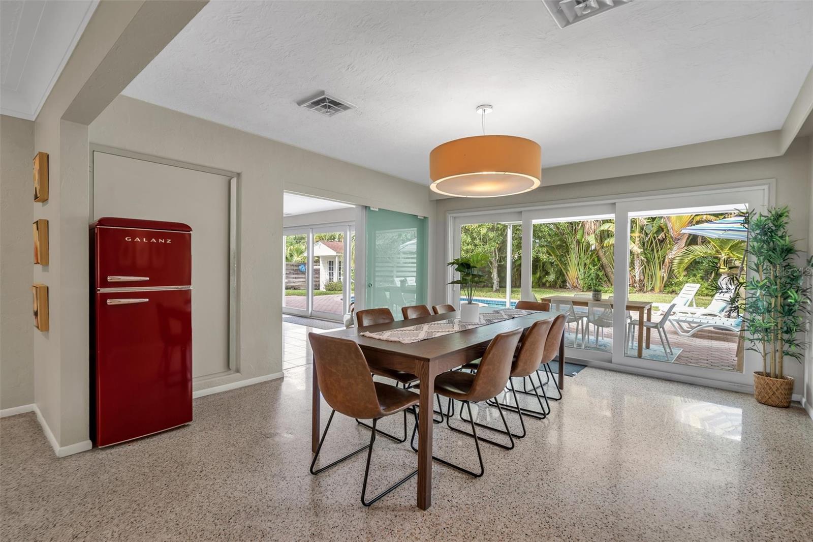 7739 WESTMORELAND DR, SARASOTA, FL, 34243