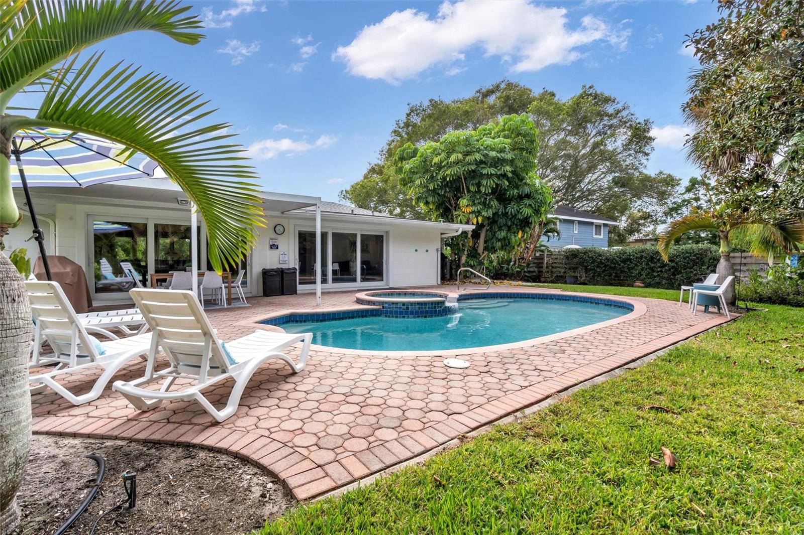 7739 WESTMORELAND DR, SARASOTA, FL, 34243