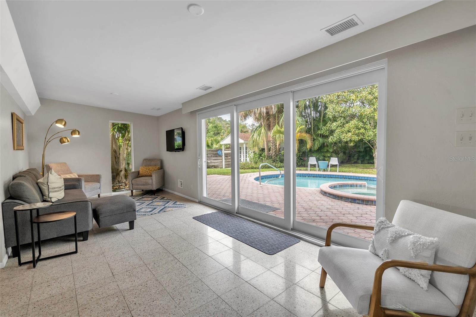 7739 WESTMORELAND DR, SARASOTA, FL, 34243