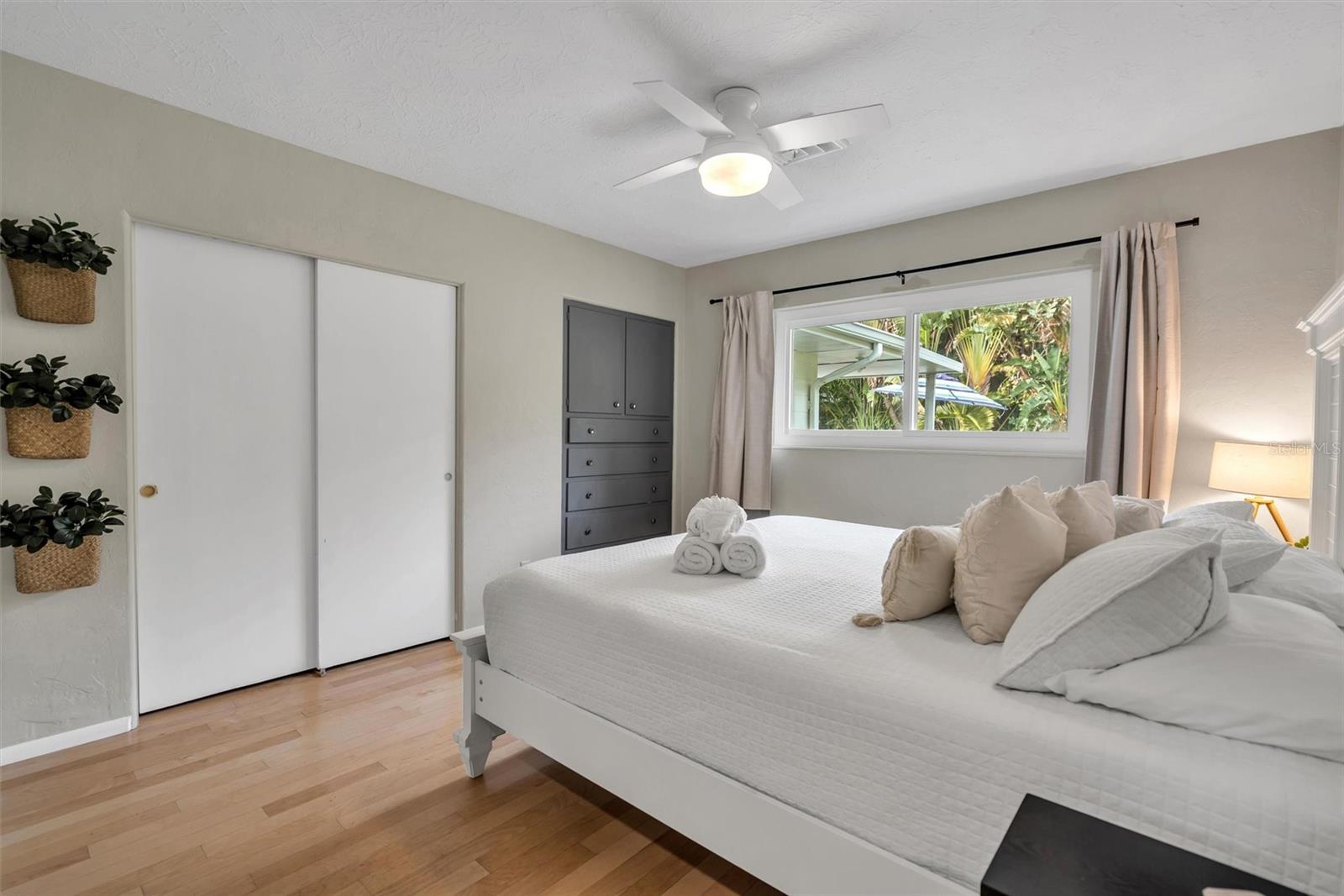 7739 WESTMORELAND DR, SARASOTA, FL, 34243