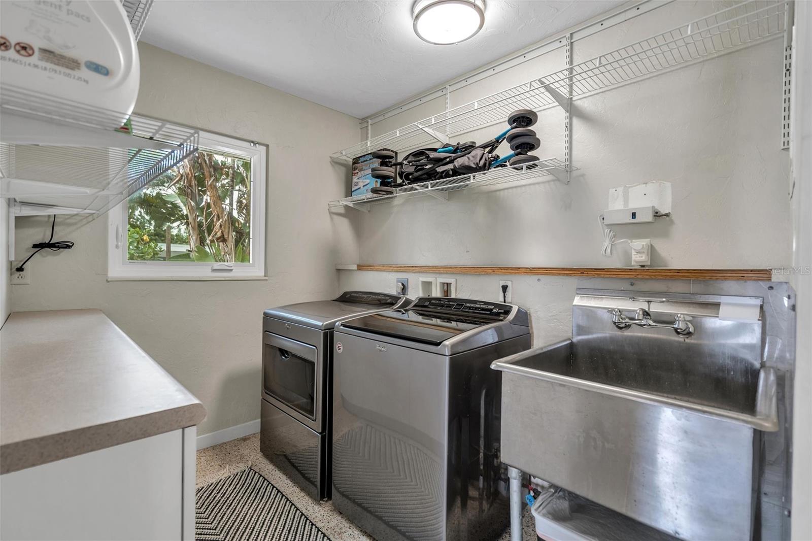 7739 WESTMORELAND DR, SARASOTA, FL, 34243