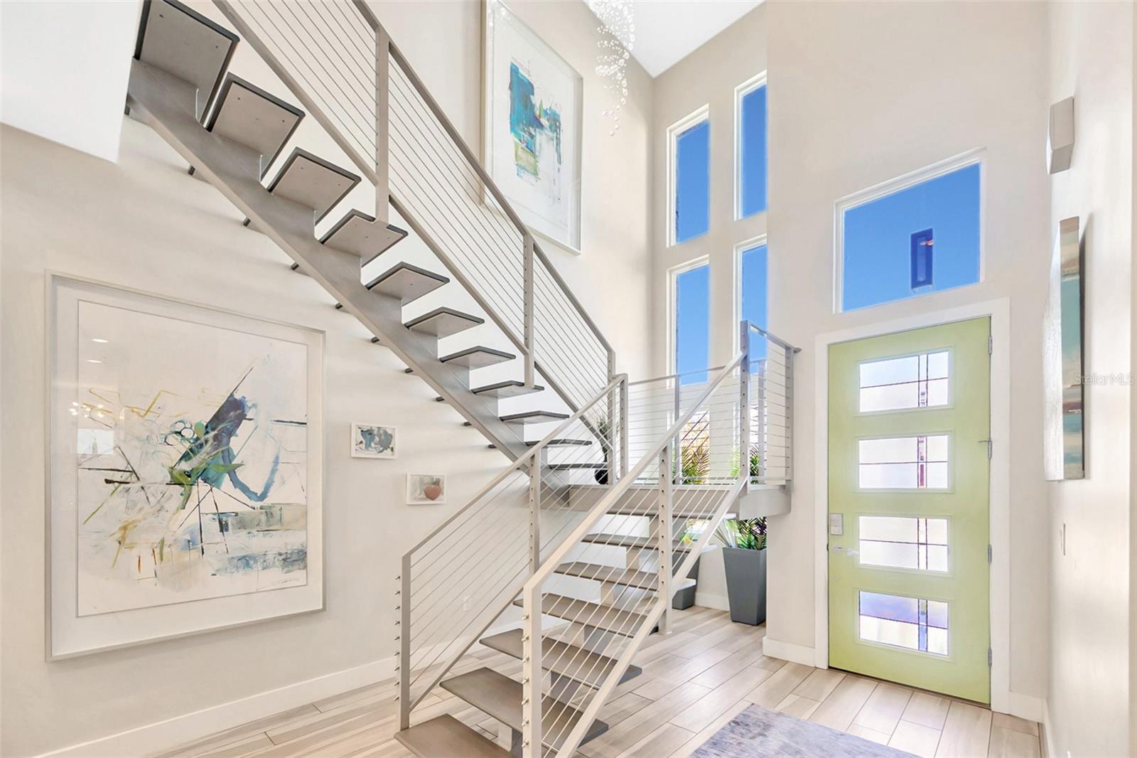 2706 W TRILBY AVE, TAMPA, FL, 33611