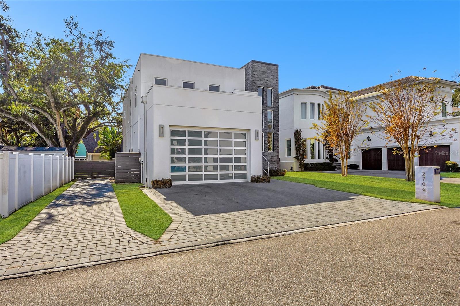 2706 W TRILBY AVE, TAMPA, FL, 33611