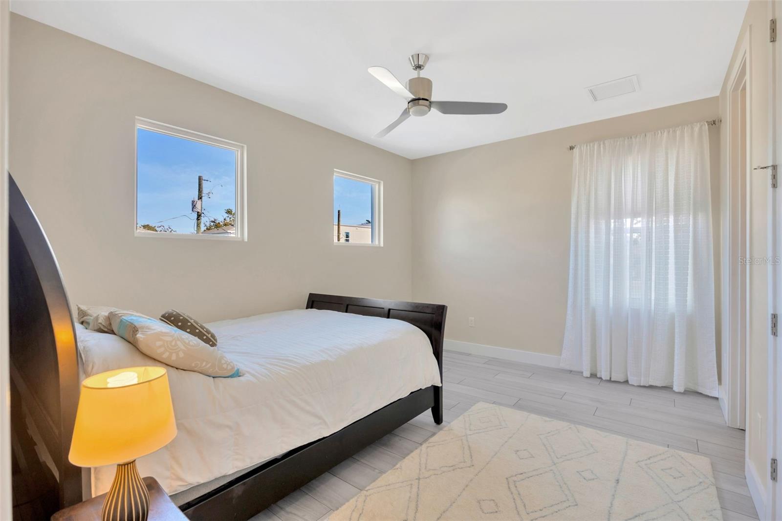 2706 W TRILBY AVE, TAMPA, FL, 33611