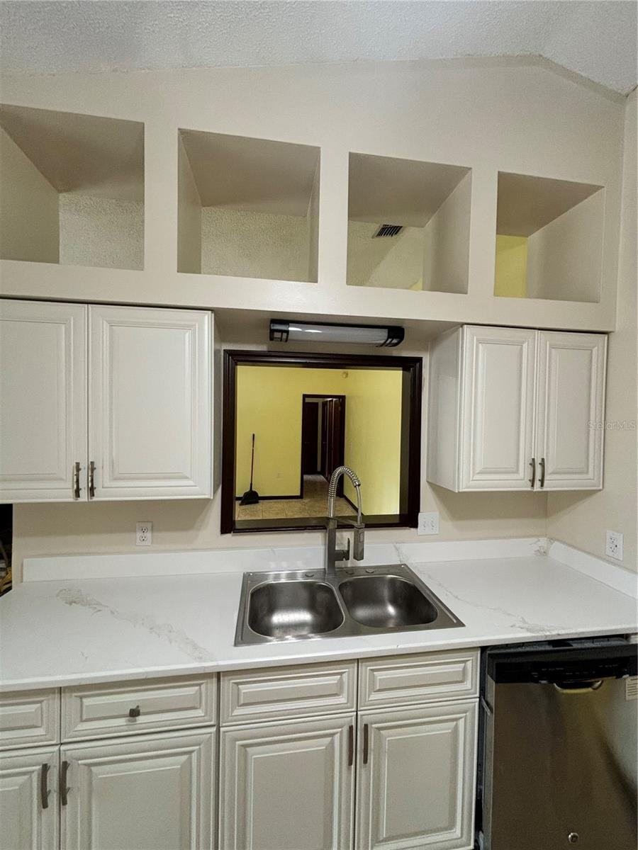 8568 PARK HIGHLAND DR, ORLANDO, FL, 32818