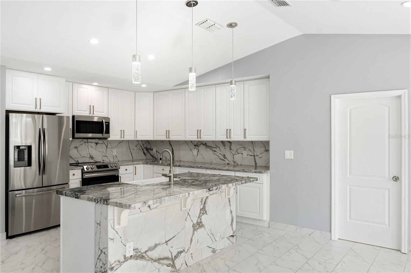 3156 ABELINE RD, SPRING HILL, FL, 34608