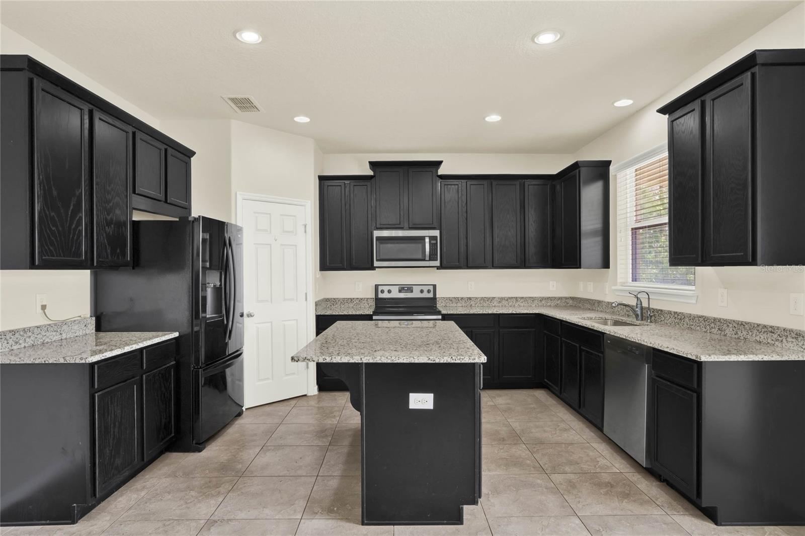 2200 RAPOLLO DR, KISSIMMEE, FL, 34741