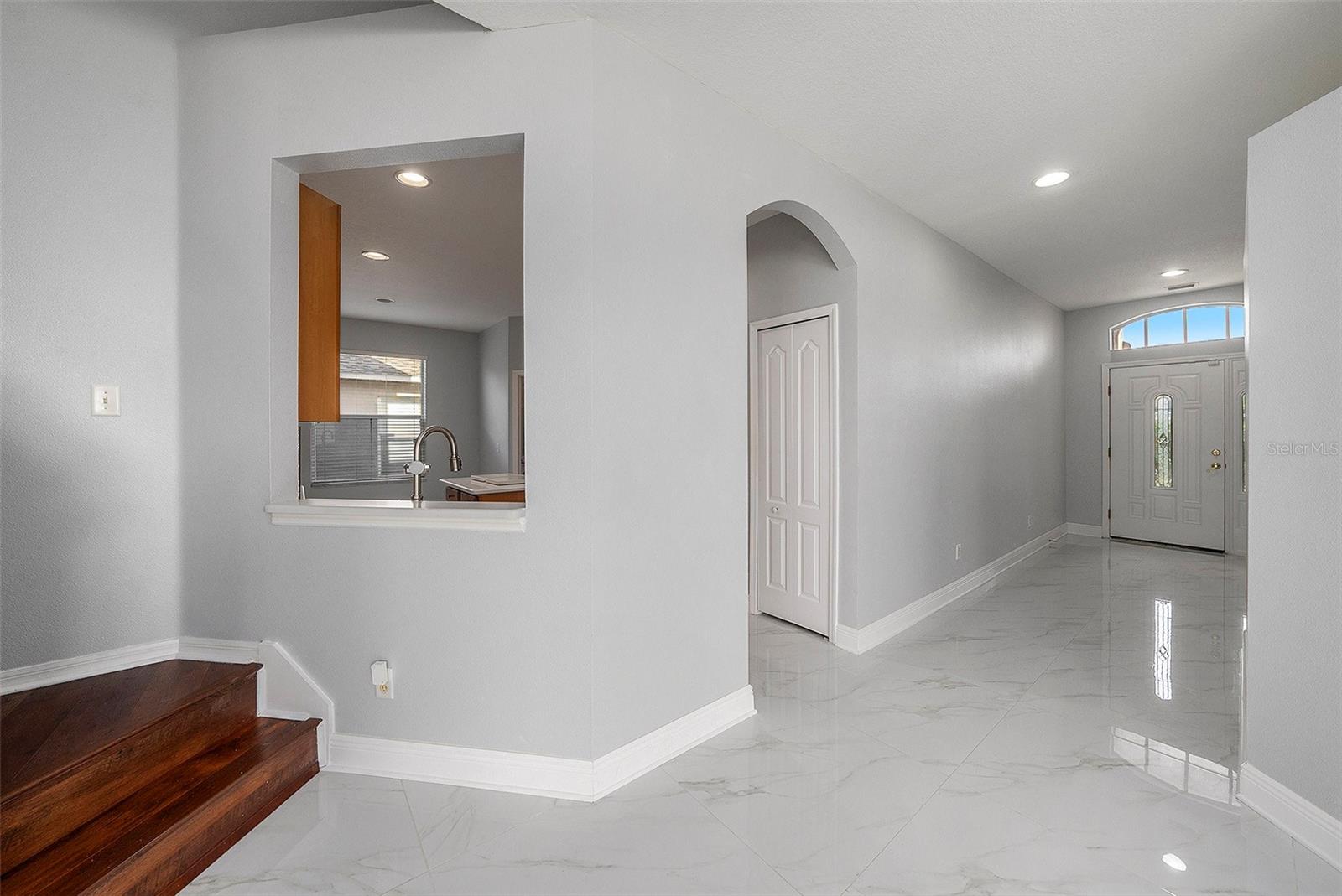 4205 MORNING BREEZE CT, TAMPA, FL, 33619
